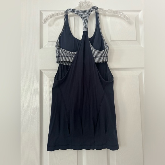 Lululemon sports athletic top navy and white - Picture 3 of 5
